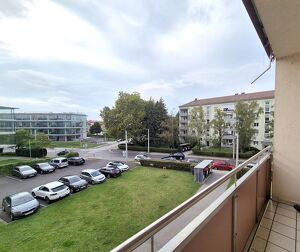 Kernsaniertes Wohnjuwel mit Loggia und Top-Infrastruktur - nähe Maxi Markt