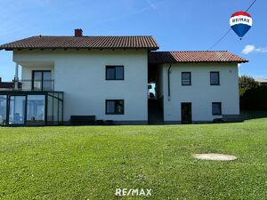 Junges Haus mit großem Garten - nur 10 Minuten von Wels!