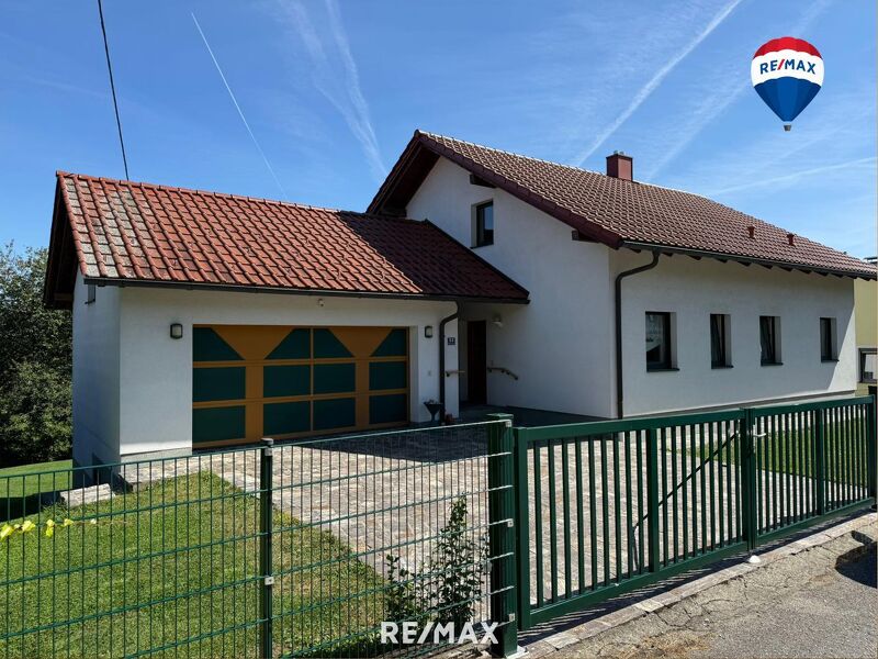 Großzügiges Familienhaus mit Potential - nur 10 Minuten von Wels!