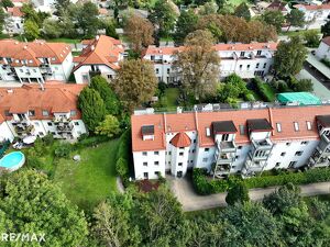Einziehen und wohlfühlen! Moderne 2-Zimmerwohnung in Grün- und Ruhelage mit Terrasse und Eigengarten ? Carport inklusive!