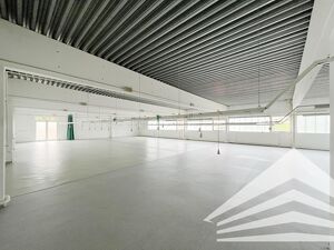 Unternehmer aufgepasst! Betriebsgebäude in Unterweißenbach zu verkaufen!