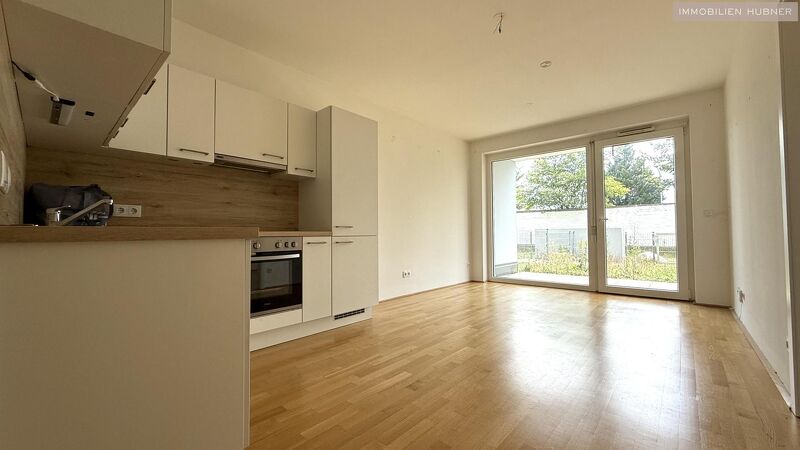 EIGENER GARTEN und TERRASSE!!! Top Neubauwohnung nahe Akademiepark