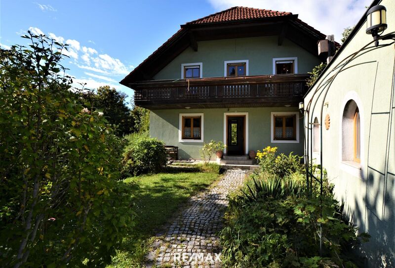 Wohnen im Grünen ? Einfamilienhaus mit direktem Waldzugang