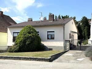 Entzückender Bungalow mit Riesengarten