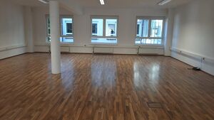 Top Büro oder Ordination nahe U1 Kagraner Platz zu leistbarer Miete!