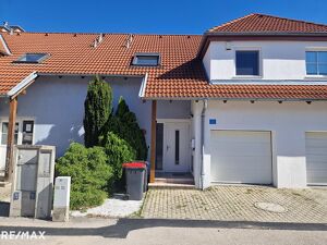 Reihenhaus mit Garage in Kottingbrunn!