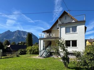 Wohnen mit Grimmingblick - Großzügiges Haus in Irdning