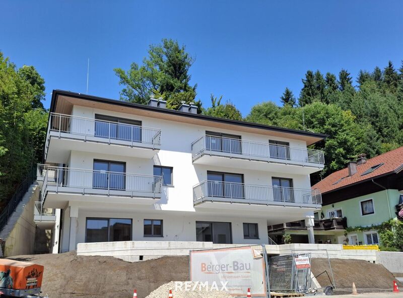Exklusive 2-Zi-Neubauwohnung mit XXL Terrasse in Mondsee-Tiefgraben