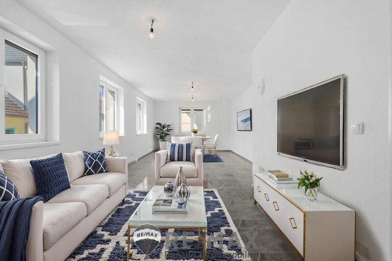 "für zwei Generationen ? Stilvolles Ein-/Zweifamilienhaus mit Privatsphäre"