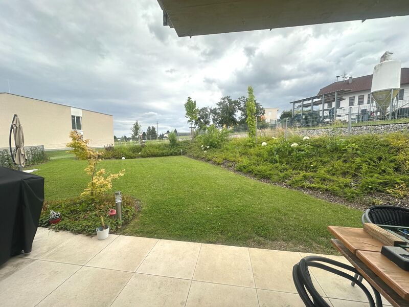 Vermietete Anlegerwohnung mit Garten ? moderne Wohnqualität in ruhiger Lage