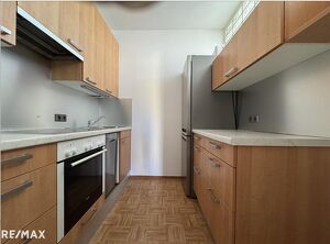 Schöne 2-Zimmer-Wohnung mit idealer Infrastruktur in der Plüddemanngasse zu vermieten