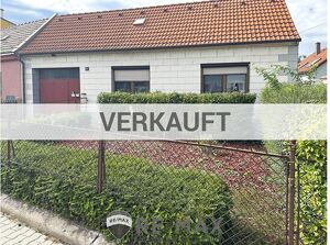 VERKAUFT! - "Eckgrundstück - Haus/Bungalow mit schönem Garten!"