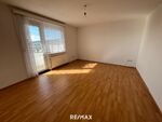 Zentrumsnahe Wohnung mit Küche, Loggia und tollem Ausblick!