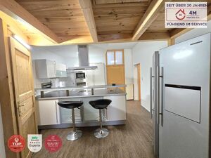 NEUE PREIS !!! Charmante 4 Zimmer - Wohnung  auf 105m² mit separater Küche und eigenem Hof in top Lage 1110 Wien