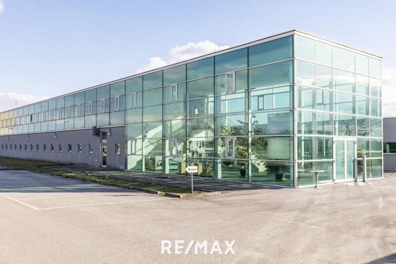 Modernes und attraktives Bürogebäude