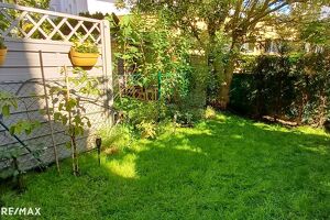 Schicke Gartenmaisonette mit Loggien, Balkon und Garage