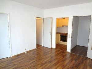 Wohnen im Lentia! Zweizimmerwohnung mit Balkon!