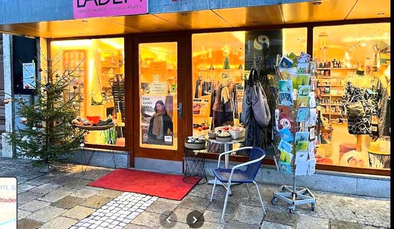 Geschäftsfläche Mitten am Kaiser-Josef-Platz - SOFORT VERFÜGBAR