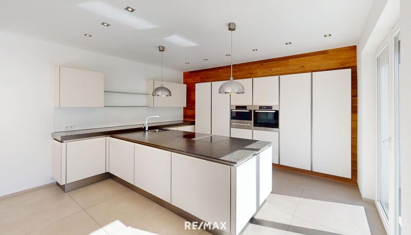 Modernes Wohnen mit Luxus und Stil ? großzügige 4-Zimmer-Wohnung in Landeck!