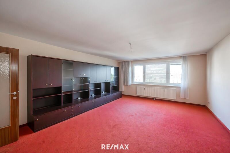 Helle 2-Zimmer-Wohnung mit Innenhofblick und eigenem Parkplatz