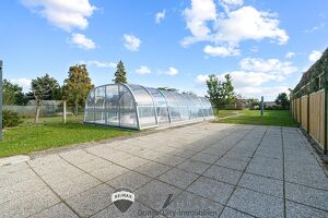 "Charmantes Haus, sanieren und dabei neu gestalten, mit großem Garten"