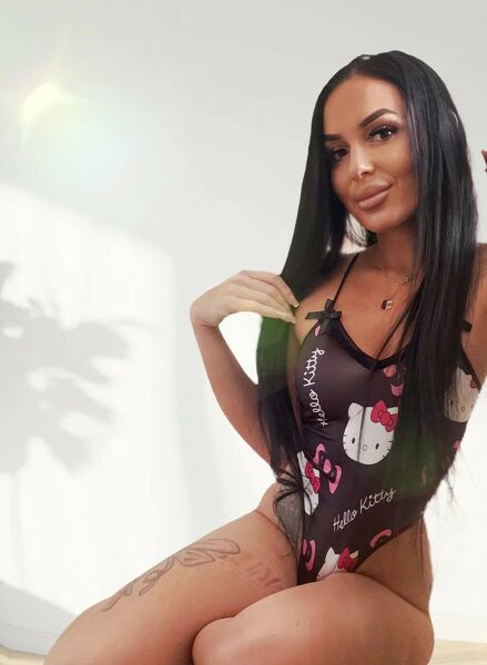 Sandra Hauffgasse 19 A Wieder Da Bombastic