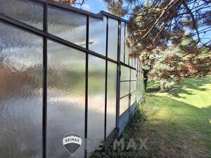 "Wien-Breitenlee - Pacht-Eck-Grundst&uuml;ck in frequentierter Lage"