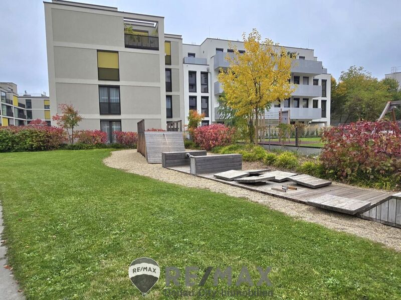 "Ankommen. Wohlf&uuml;hlen. Zuhause sein ? Ihre Gartenwohnung in Liesing."