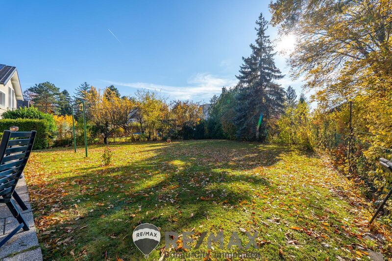 "Platz f&uuml;r Ihre Familiengeschichte - beim Napoleonwald"