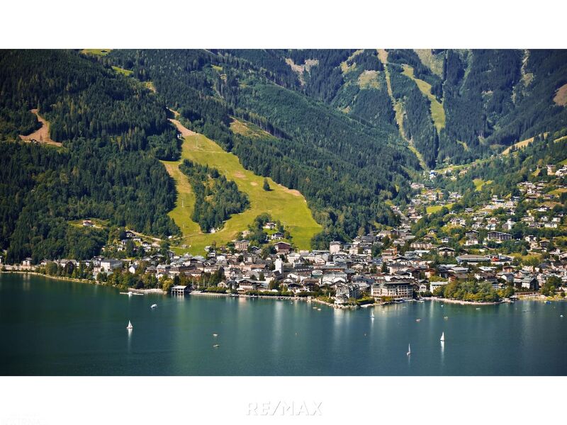 Attraktives Geschäftslokal / Büro / Praxis in bester Lage von Zell am See zu vermieten!