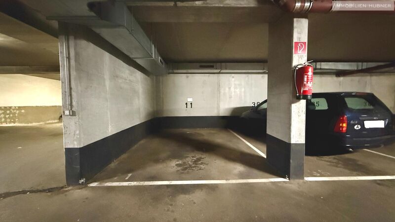 Gro&szlig;z&uuml;giger Garagenplatz ? zentral & ideal im 20. Bezirk, Klosterneuburgerstra&szlig;e 76 / Burghartgasse 5