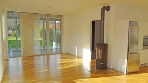 Domviertel: Wohnung mit Wintergarten, Garten und Terrasse! Tiefgaragenplatz möglich!