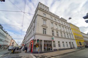 Provisionsfrei | Helle 2 Zimmer DG - Wohnung | wenige Schritte entfernt - Straßebahnlinie 46 | Nähe U6 Thaliastraße