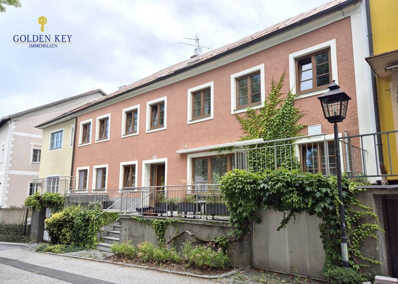 Mehrfamilienhaus zur Eigennutzung oder als Kapitalanlage - 7 Zimmer/Monteurzimmervermietung!