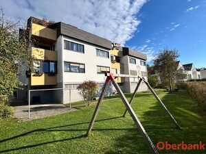 Großzügige 5 Zimmerwohnung inkl. Loggia und Garagenstellplatz