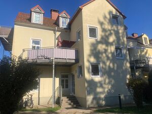 Mietwohnung mit 3 Zimmern und Balkon in ruhiger Lage