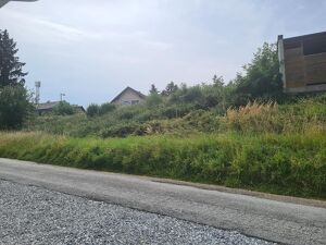 Bauträgergrundstück mit Baubescheid auf der Laßnitzhöhe - Aussichtslage