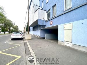 "Erzherzog Karl Straße 78 - Keine Parkplatzsuche mehr ? dein Auto wird es dir danken!"