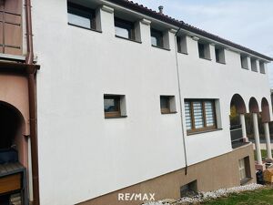 Sonderobjekt - Ein/ Mehrfamilienhaus, Business, Co- Housing zwei Wohneinheiten