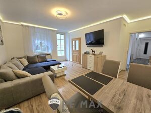 "Wohnen mit Geschichte ? Gartenwohnung im Turmhaus Pressbaum"