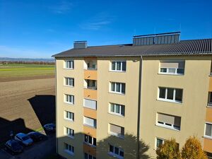 RESERVIERT  nur 3 Min zum Einkauf" Ganz Oben und Zentral