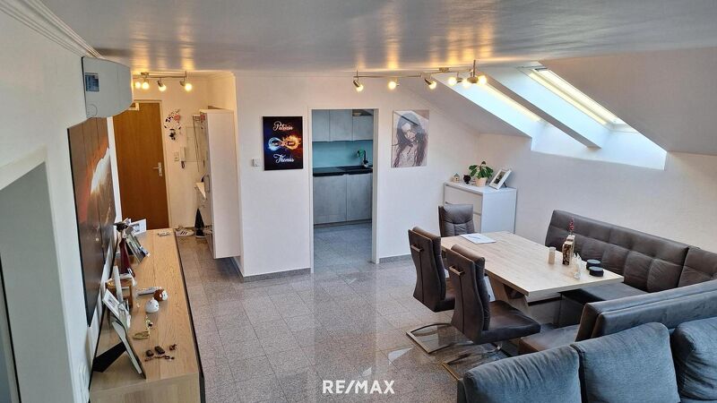 ?Sonniges Dachgeschoss-Highlight in Gralla!? 4 Zimmer Garage und mehr...