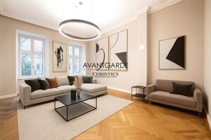Stilvoll renovierte Altbauwohnung in sehr zentraler Lage