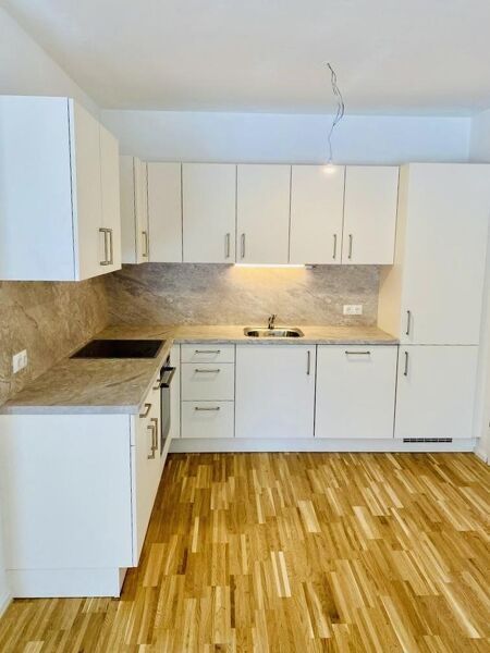 Schöne 2 - Zimmerwohnung in der Parkresidenz (Top22)