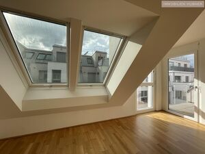 Die ersten Sonnenstrahlen genießen in der neuen Terrassenwohnung! 20min öffentlich nach Wien Mitte!