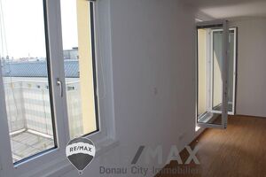 "33 m² Dachterrasse mit Wohnung"