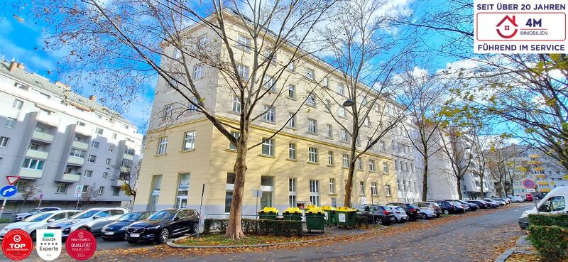 ? Eigentumswohnung | ca. 70 m&sup2; | 2 Zimmer | Altbau