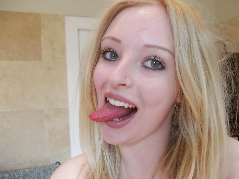 Nadya, geiles Girl treibt es mit jedem.