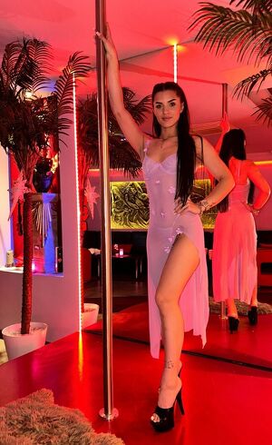 EMA 19  RUSSICHES SCHÖNHEIT