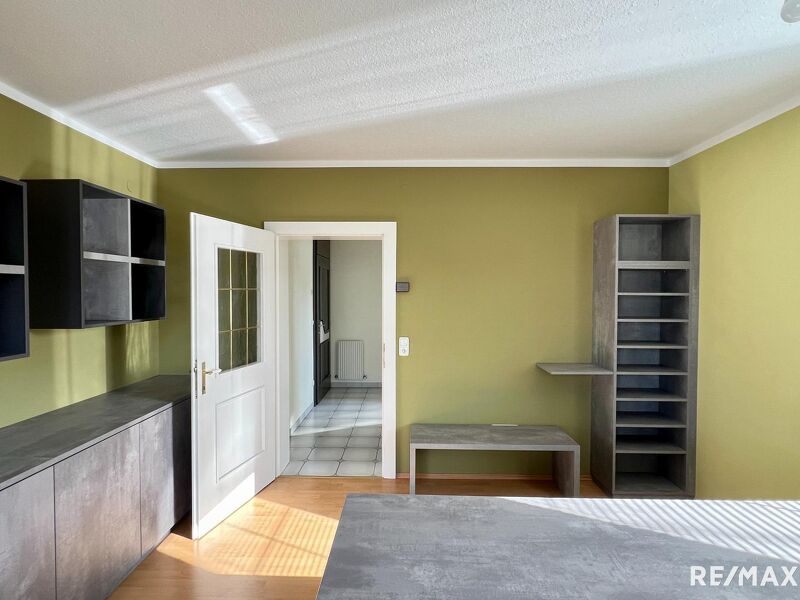 Kompakte Bürofläche mit optionalem Konferenzraum zur MIETE!